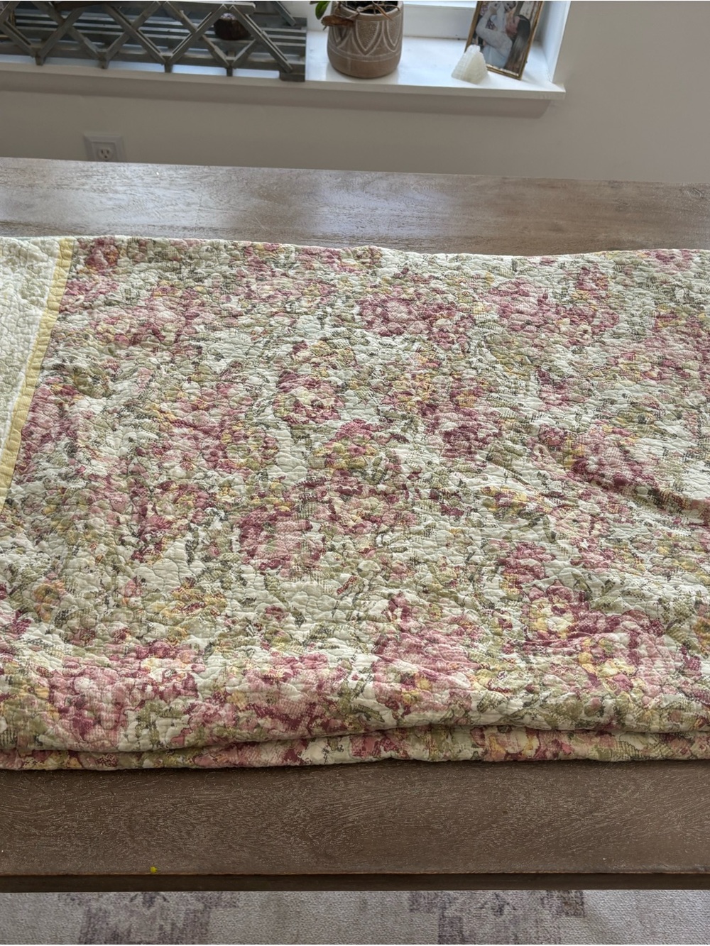 Jessica Simpson Floral Quilt in Full Size